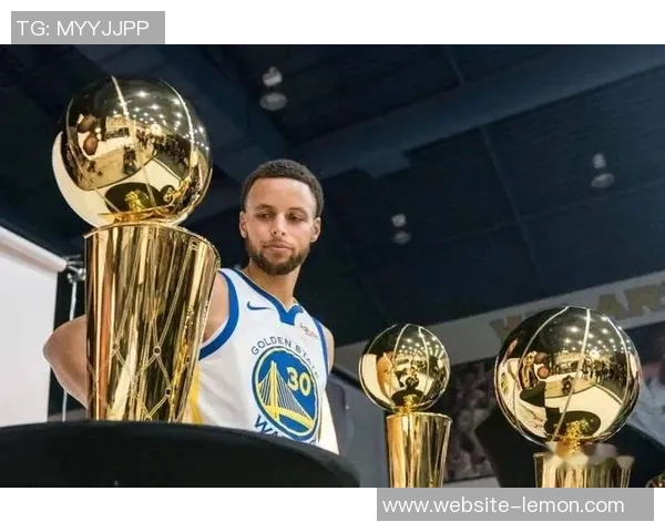 28日太阳对勇士精彩比赛录像回顾与分析全场亮点不容错过